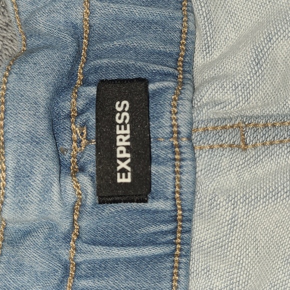 Express Super High Waisted Soft Knit Jean Joggers size 4 short - Picture 6 of 7